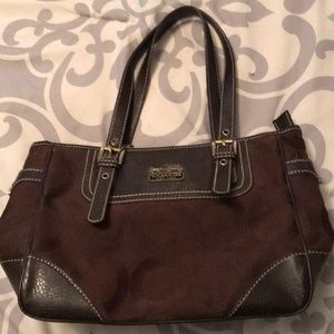 Replicated Coach Handbag